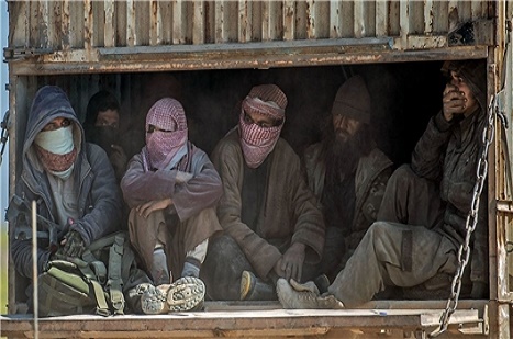 YPG ''IŞİD elebaşlarını'' Türkiye’ye kaçırıyor