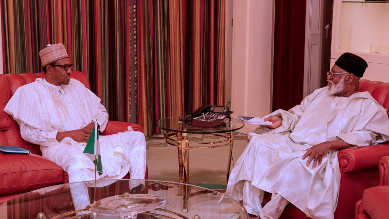 Mambobin Kwamitin Zaman Lafiya Sun Gana Da Buhari A Aso Rock Mambobin Kwamitin Zaman Lafiya Sun Gana Da Buhari A Aso Rock