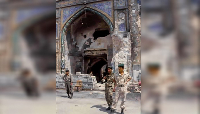 أبشع انتهاك تعرض له مرقد الامام الحسين (ع) على يد أزلام النظام "الصدامي" 