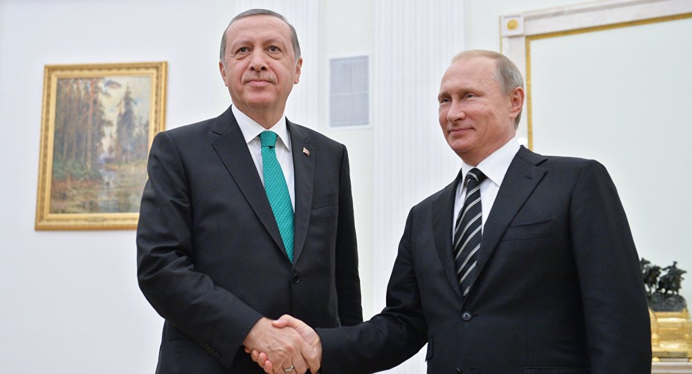 Erdogan desdenha de ameaças dos EUA e diz que manterá acordo pelos S-400 russos