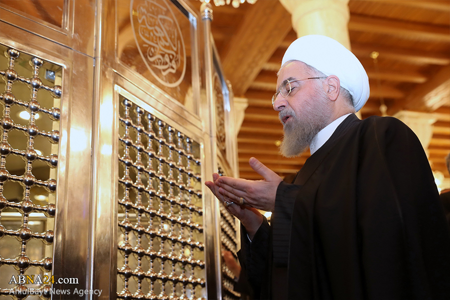 Photos: Iran's President makes pilgrimage to Kufa Mosque