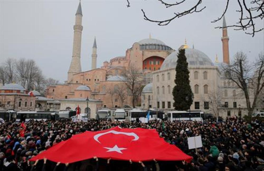 الأتراك يتظاهرون في اسطنبول تنديدا باعتداء نيوزيلندا
