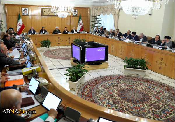 الرئيس روحاني يأمر بإعداد دعوى قضائية ضد الولايات المتحدة بسبب "العقوبات الاقتصادية"