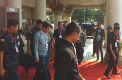 မေကြးတုိင္း သိမ္းဆည္းခံေျမယာမ်ား ျပန္လည္ေပးအပ္ပြဲသို႔ ဒုသမၼတ တက္ေရာက္