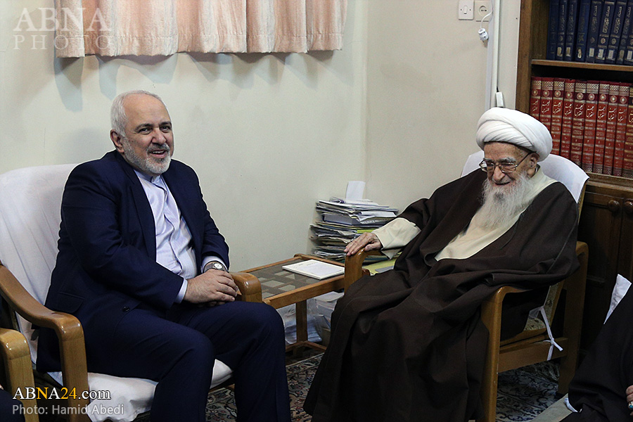 Photos: Iranian FM meets Grand Ayatollahs in Qom