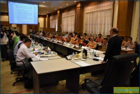 လႊတ္ေတာ္တြင္ တပ္မေတာ္သားပါ၀င္မႈ ပယ္ဖ်က္ရန္ ေျခဥေကာ္မတီ၌ တုိင္းရင္းသားပါတီအခ်ိဳ႕ေဆြးေႏြး ဒီခ်ဳပ္က တစ္ဆင့္ခ်င္းေလွ်ာ့ခ်ရန္ အဆုိျပဳ