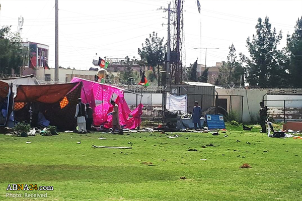 Multiple blasts hit crowd in SW Afghanistan, kill at least 4 (+Photos)