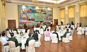 ျပည္ခိုင္ၿဖိဳးဦးေဆာင္၍ ႏုိင္ငံေရးပါတီ ၃၂ ခုႏွင့္ တပ္ခ်ဳပ္ ေတြ႕ဆံု