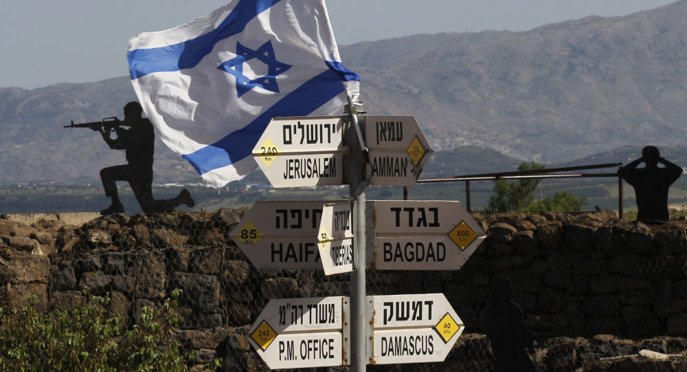 Trump assina decreto reconhecendo a soberania de Israel sobre Colinas de Golã