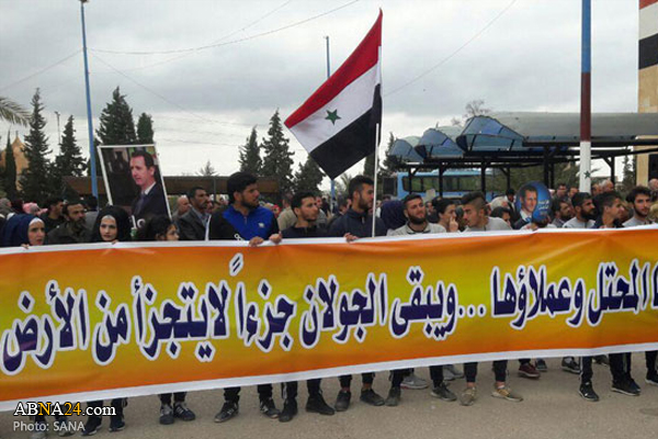Les Syriens manifestent contre la décision de Trump sur le Golan occupé
