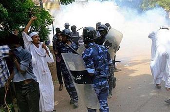 "الشرطة السودانية" تفرق المحتجين في الخرطوم ومدن أخرى