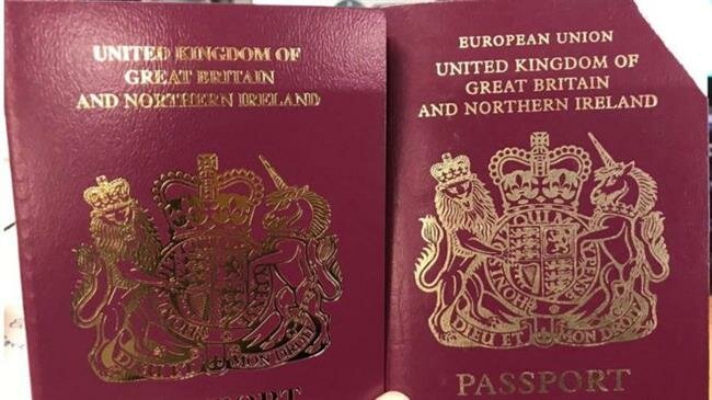 UK Padam Label Kesatuan Eropah Daripada Pasport Mereka