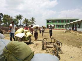 ရခိုင္စစ္ေရွာင္မ်ားကို ျပည္နယ္အစိုးရခြင့္မျပဳဘဲ မေထာက္ပံ့ရန္ ဌာနဆိုင္ရာမ်ားအား ၫႊန္ၾကား