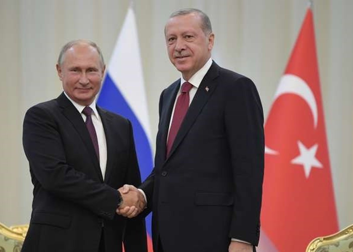 أردوغان يلتقي بوتين ومطالب بجدولة مواعيد "اتفاق إدلب"