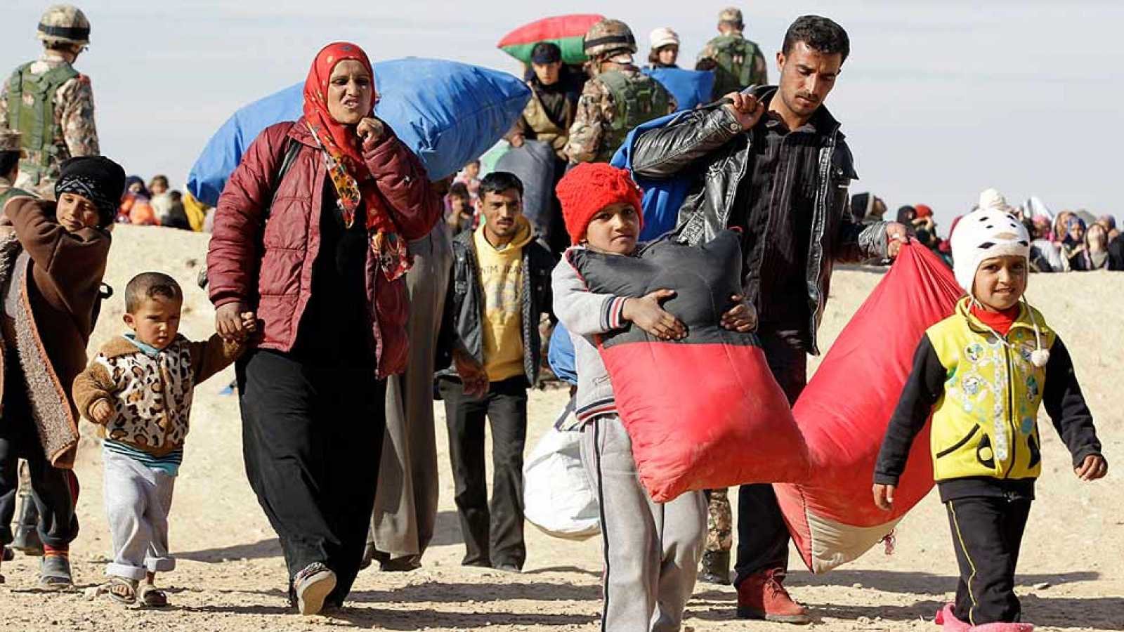 Regresan decenas de refugiados a Siria desde El Libano 
