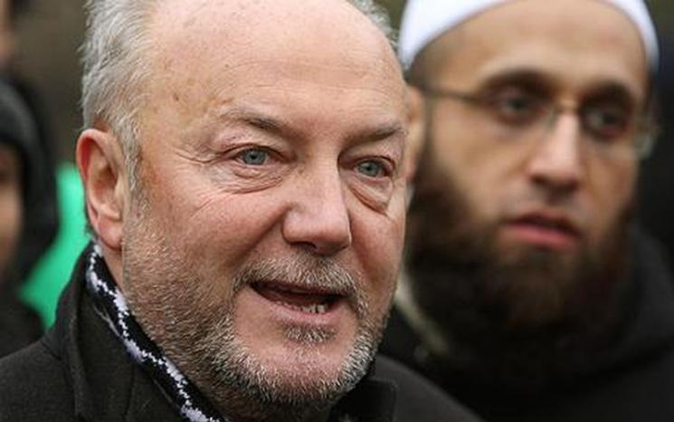 أمراء السعودية ينفقون "أموال شعبهم" في الغرب ونحن سعداء بذلك!