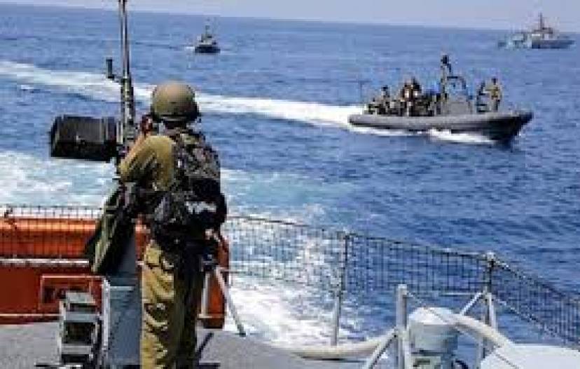 بحرية الاحتلال تهاجم "مراكب الصيادين" قبالة بحر غزة