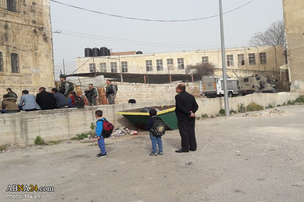 Israeli forces attack, injure school children in Hebron