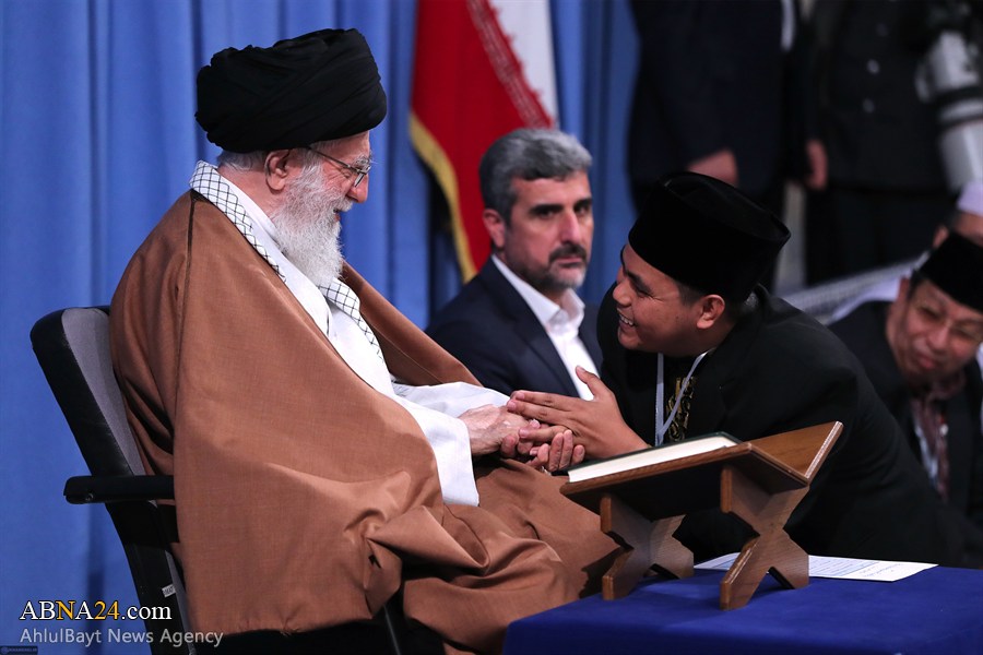 Berita Bergambar: Pertemuan Syed Ali Khamenei Dengan Para Qari Dari Seluruh Dunia