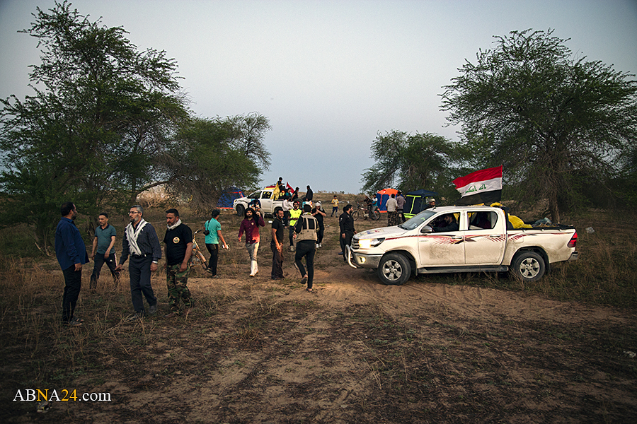Photos: Iraq's Al-Nujaba providing flood victims of Ahwaz, Hamidiyeh with aids