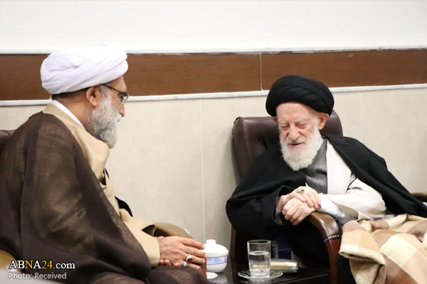 Custodian of Astan Quds Razavi meets with senior clerics in Qom