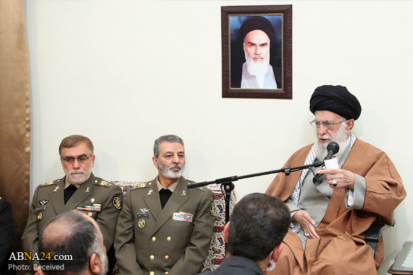 Imam Khamenei receives Iran's commanders on threshold of Army Day