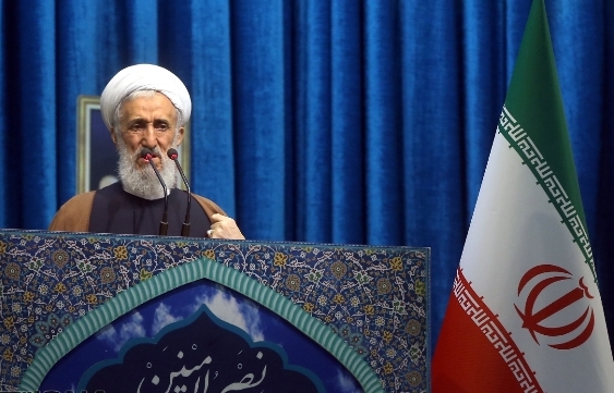 خطيب طهران: الأوروبيون لا يقلّون خبثا عن الأميركان