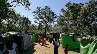 ဘူးသီးေတာင္ၿမိဳ႕နယ္ပစ္ခတ္မႈ အရပ္သားေတြ စစ္ေဘးတိမ္းေရွာင္ေနရ ဝါးေတာင္စစ္ေရွာင္စခန္း