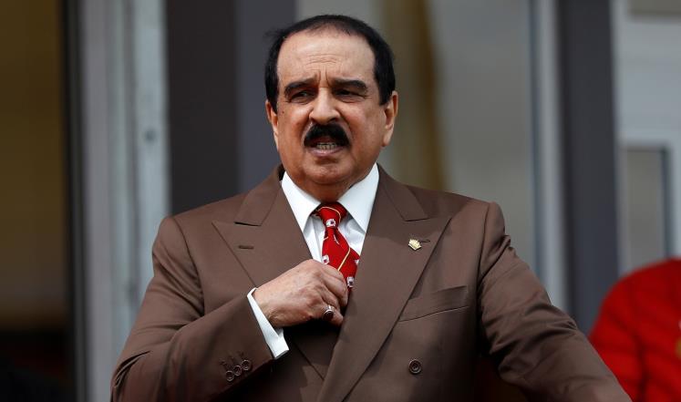 ملك البحرين يلغي إسقاط الجنسية عن مئات المحكومين