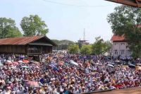 ျမစ္ဆံုစီမံကိန္း အၿပီးရပ္တန္႔ေရး  ၀ုိင္းေမာ္ၿမိဳ႕နယ္တြင္ ဆႏၵထုတ္ေဖာ္