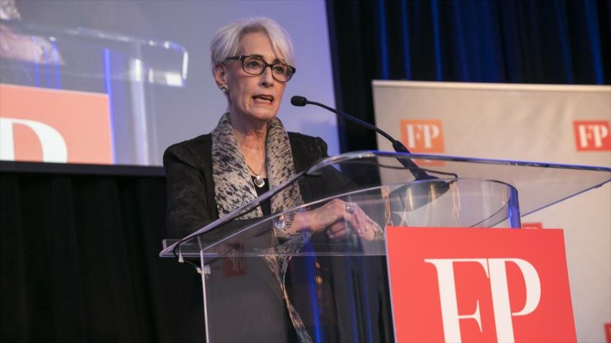 Une ancien responsable américain prédit l'échec des sanctions de Trump sur le pétrole iranien