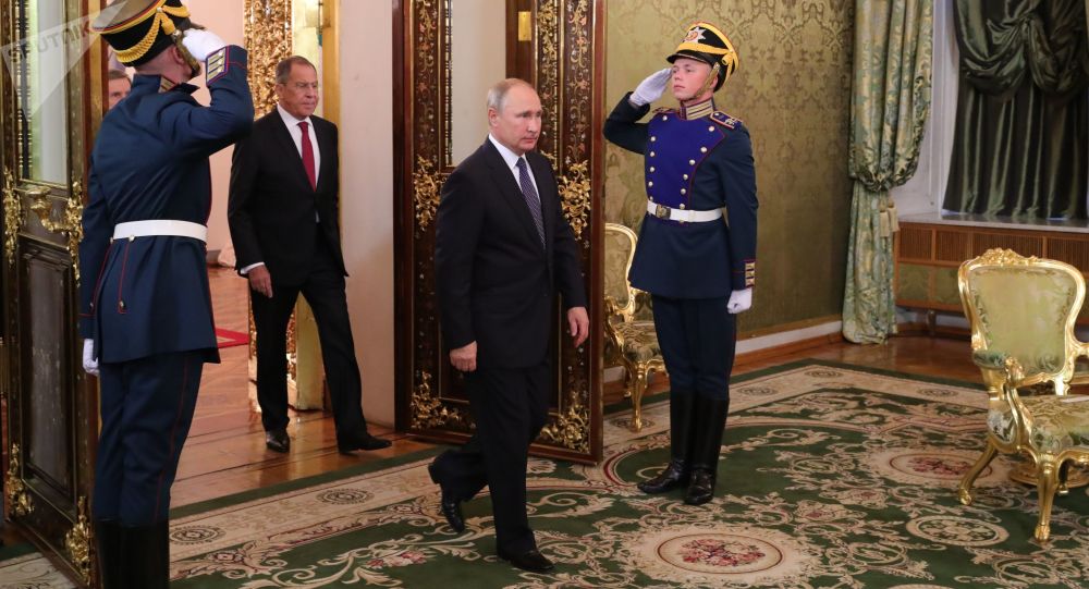 Premiê italiano quer Putin ao seu lado na resolução da crise na Líbia