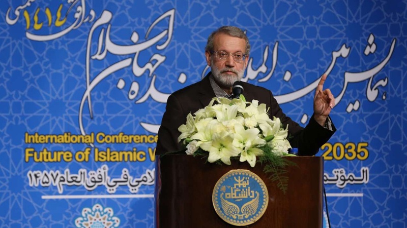 علی لاریجانی کا اسلامی ممالک کے درمیان تجارتی مواصلاتی نظام اور اسلامی عدالت قائم کرنے پر زور
