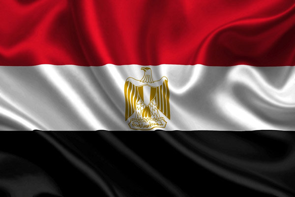 مصر نے لیبیا کے ساتھ اپنی سرحد بند کردی