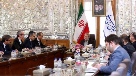 Larijani: Ang katotohanan ng European Union ay nawala 