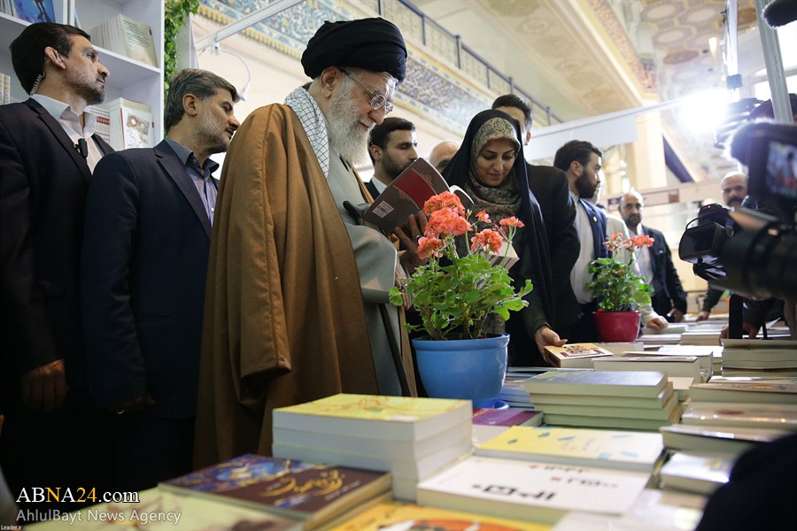تقرير مصور/ "قائد الثورة الاسلامية" يزور معرض طهران الدولي الـ32 للكتاب