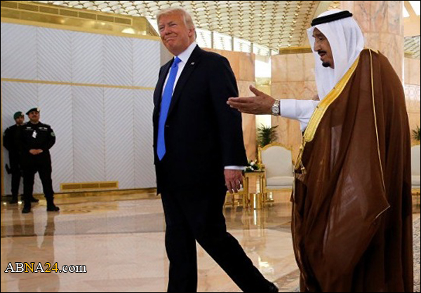الرئيس الأمريكي يهين السعودية وملك سلمان مجددا