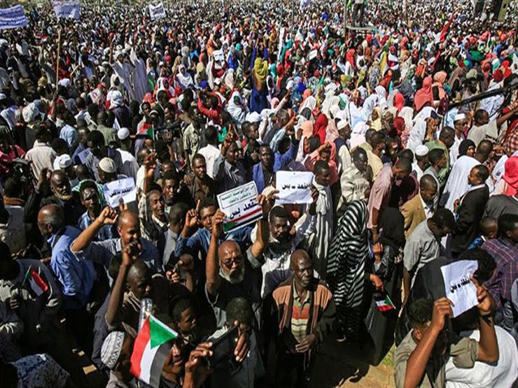 تجمع المهنيين السودانيين: اخرجوا الی الشوارع للاعتصام