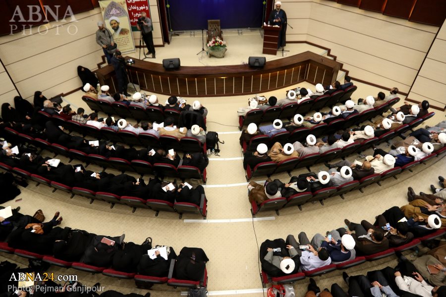 تقرير مصور/ اجتماع في اصفهان بمبلغي الحوزة العلمية بمناسبة حلول شهر رمضان المبارك 