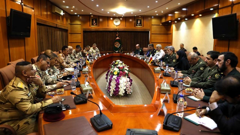 Iran at Iraq; Mga Gumagampan sa Kanlurang Asya Iran at Iraq; Mga Gumagampan sa Kanlurang Asya