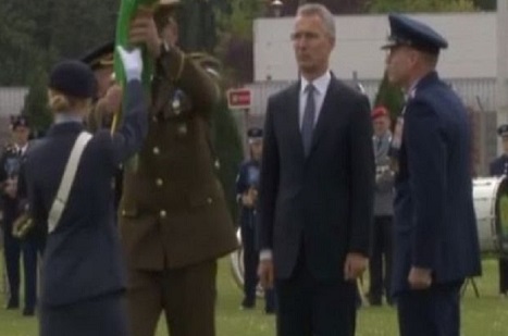 Türk Heyeti NATO'daki töreni terk etti