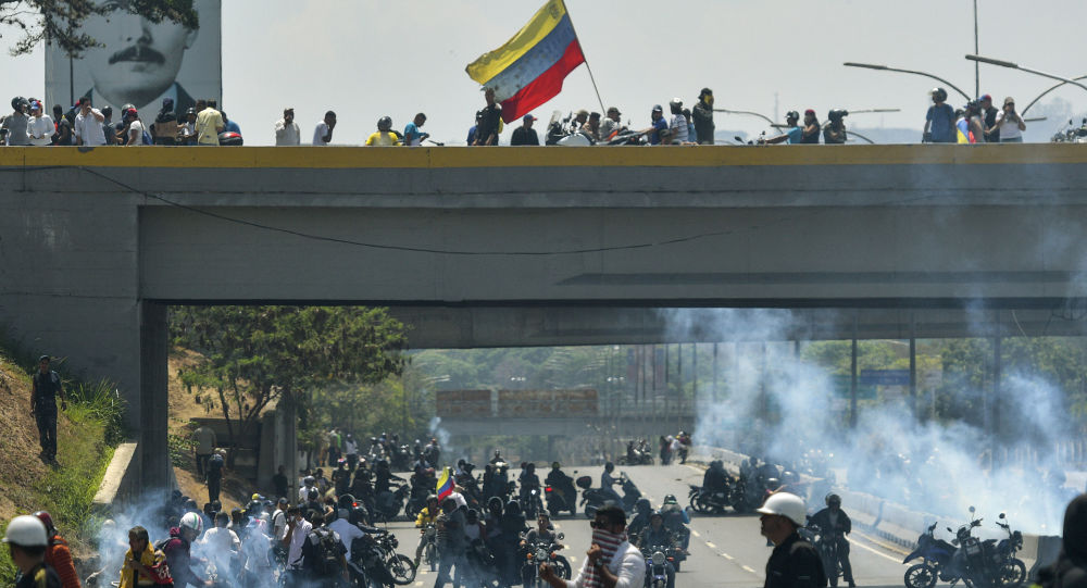 Chanceler russo: tentativas de derrubar governo da Venezuela podem provocar catástrofe