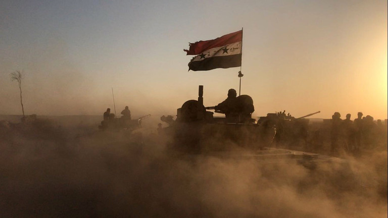 الجيش السوري يتقدم في منطقة إدلب وتركيا تعزز قواتها على حدود البلدين