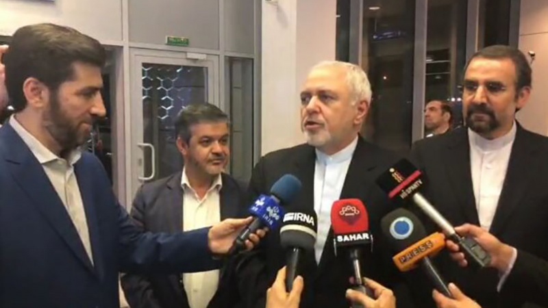 イラン外相、「イランは核合意から離脱しない」