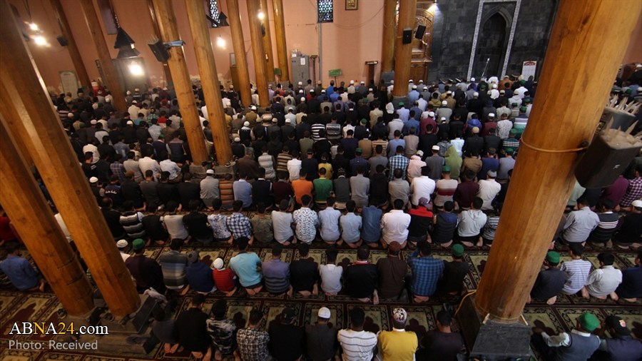 Photos: Holy month of Ramadan in Srinagar, Kashmir