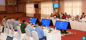  တပ္မေတာ္၏ အပစ္ရပ္လက္က်န္ကာလအတြင္း ၿငိမ္းခ်မ္းေရးေဆြးေႏြးမႈမ်ား အားစုိက္ေဆာင္ရြက္မည္ဟုဆုိ ေမလအတြင္း ၿငိမ္းခ်မ္းေရးေဆြးေႏြးပြဲသု