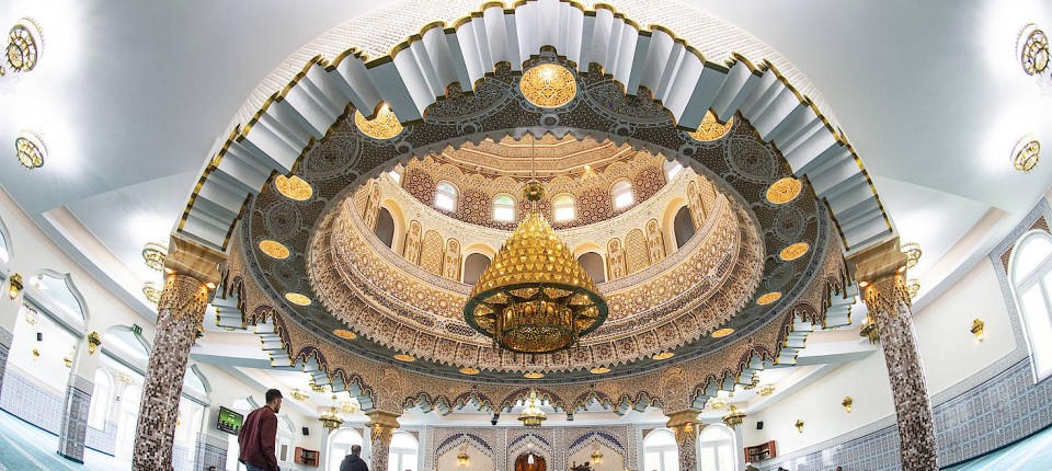 Wer möchte Imam für 3000 Euro brutto werden?