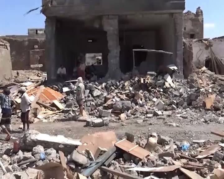 استشهاد وإصابة 16 مواطنا بغارة لطيران العدوان على قعطبة بالضالع 