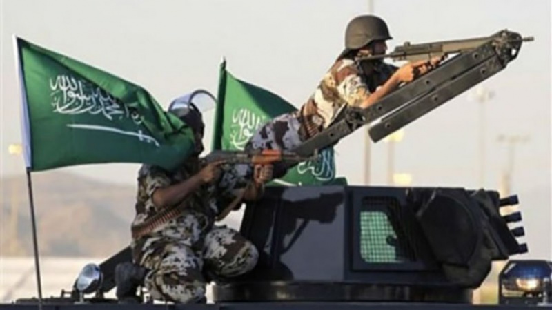 サウジ軍が、同国東部シーア派居住区を攻撃し、少なくとも８人が死亡