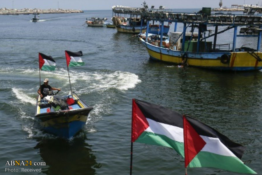 Israeli forces shoot, injure Palestinian fisherman in Gaza
